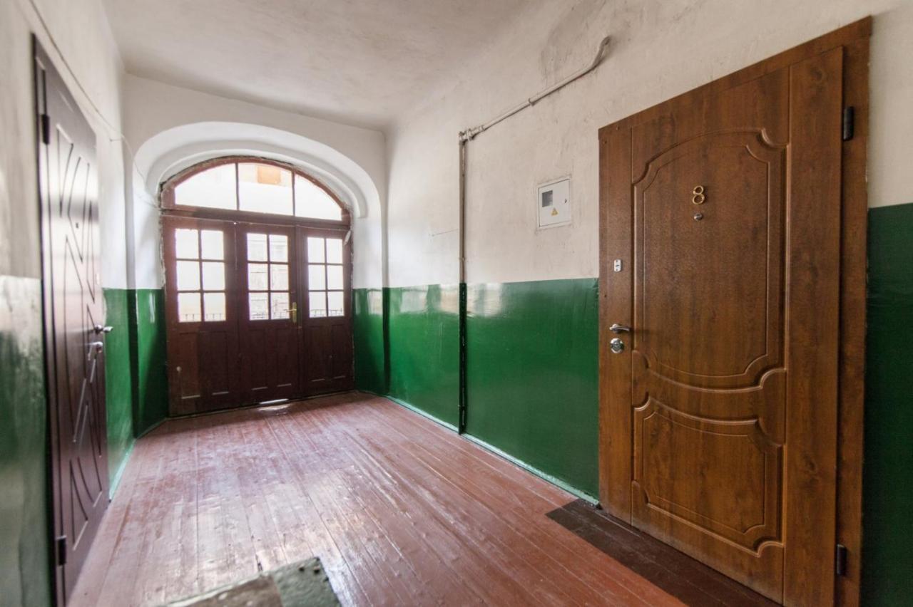Apartment On Krakivska Street Львів Екстер'єр фото